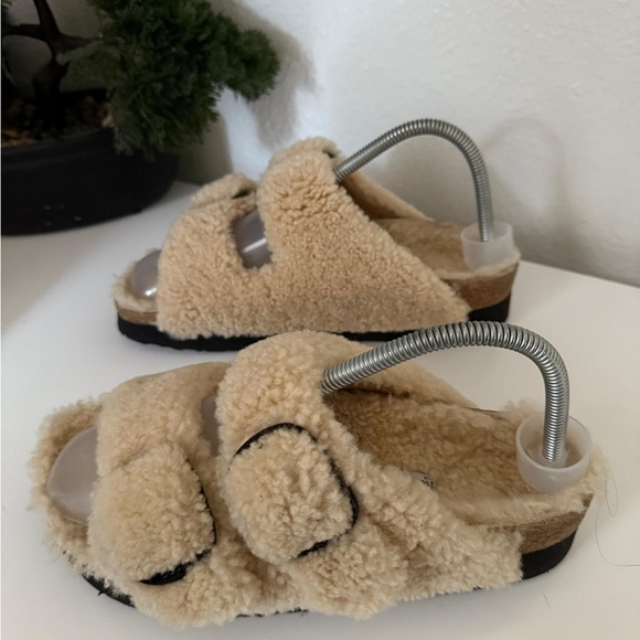 Birkenstock Papillio Cream Fuzzy Sandals - Picture 2 of 6